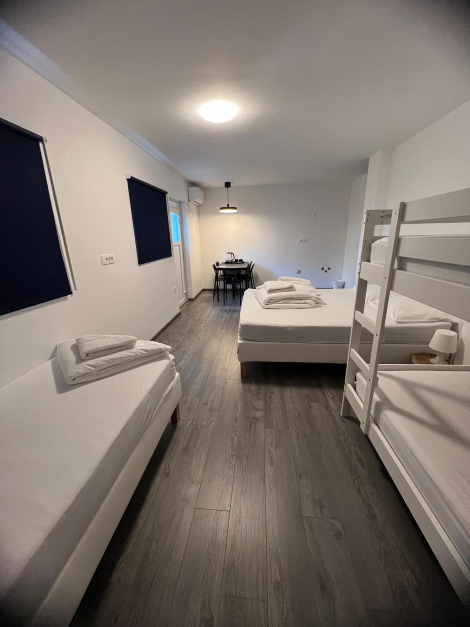 Lemonwood House Hotel Postojna Kültér fotó