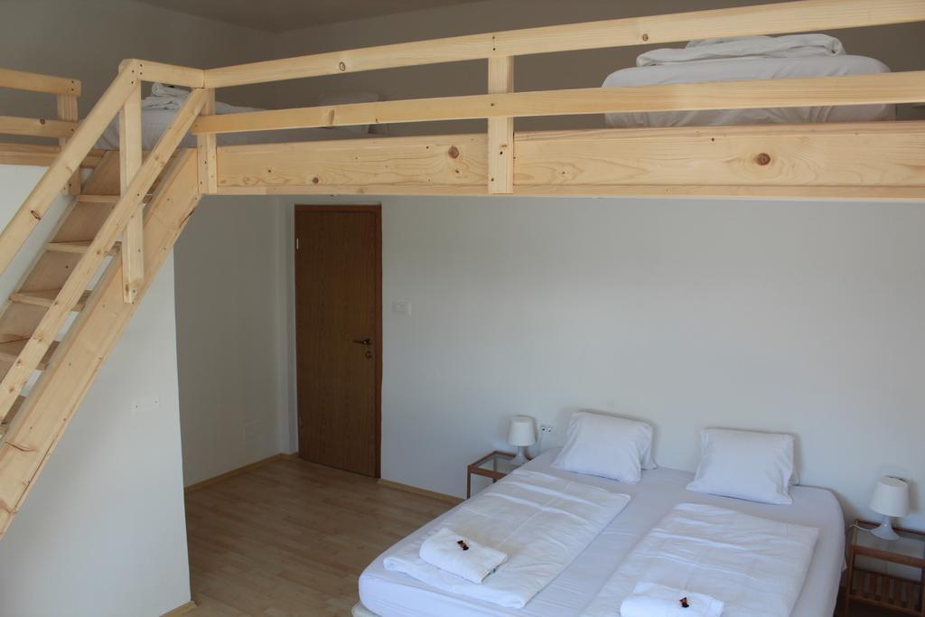 Lemonwood House Hotel Postojna Kültér fotó