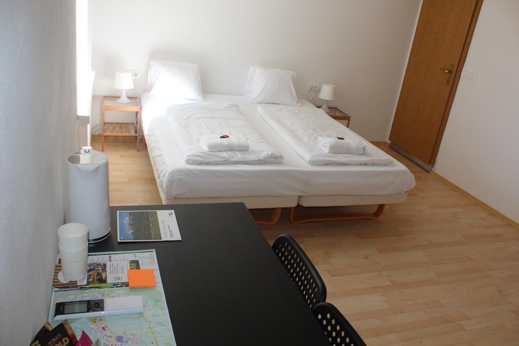 Lemonwood House Hotel Postojna Kültér fotó