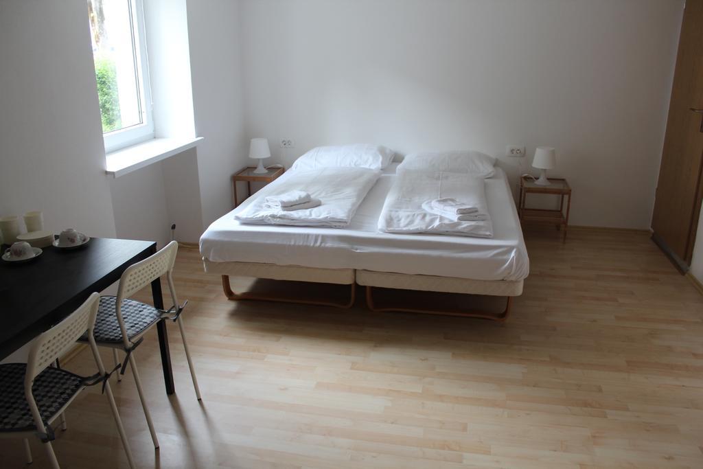 Lemonwood House Hotel Postojna Kültér fotó