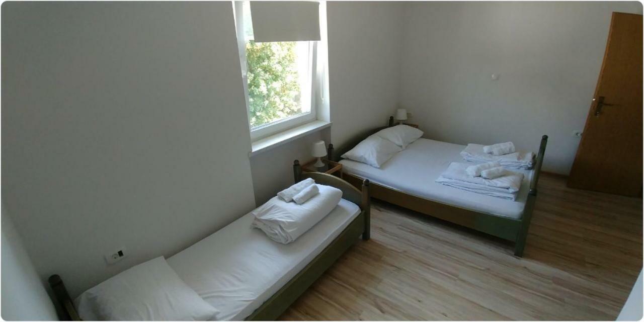 Lemonwood House Hotel Postojna Kültér fotó